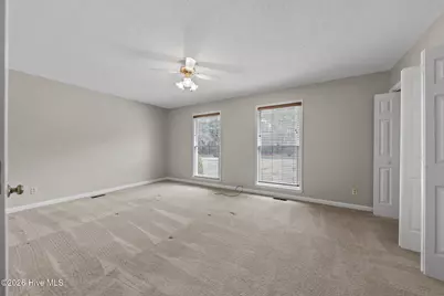 30080 Deercroft Drive, Wagram, NC 28396 - Photo 17