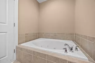 2001 Cambria Dr, Greenville, NC 27834 - Photo 25