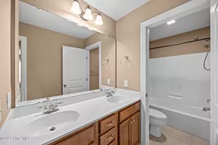 2001 Cambria Dr, Greenville, NC 27834 - Photo 31