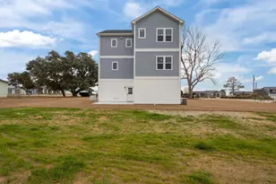 444 Pearson Cir, Newport, NC 28570 - Photo 9