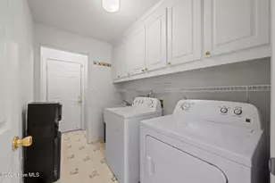 205 Dobbs Spaight Rd, New Bern, NC 28562 - Photo 37