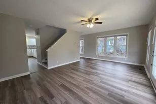 123 Jackson Ave, Emerald Isle, NC 28594 - Photo 3