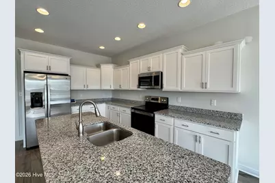 592 Appalachian Trail S, Jacksonville, NC 28546 - Photo 5