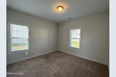 592 Appalachian Trail S, Jacksonville, NC 28546 - Photo 7