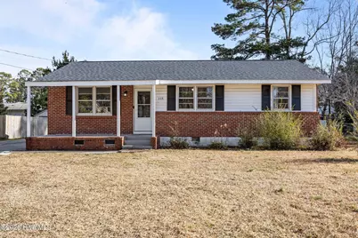 115 Armstrong Drive, Jacksonville, NC 28540 - Photo 1