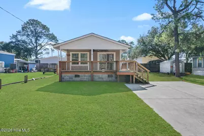 6921 Pearl Street SW, Ocean Isle Beach, NC 28469 - Photo 1