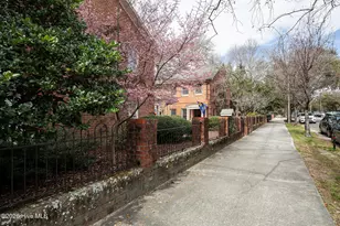 418 S 3rd St, Wilmington, NC 28401 - Photo 25