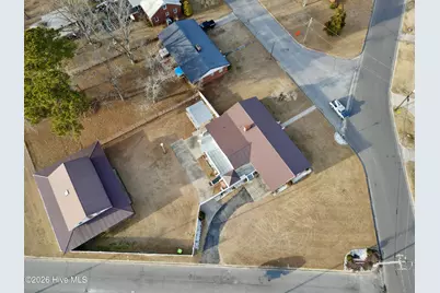 212 Sunset Drive, Williamston, NC 27892 - Photo 15