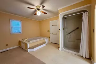 212 Sunset Dr, Williamston, NC 27892 - Photo 61