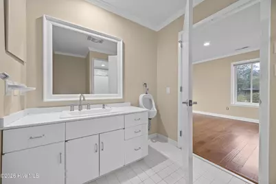 616 E Murphy Street, Wallace, NC 28466 - Photo 17