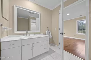 616 E Murphy St, Wallace, NC 28466 - Photo 17