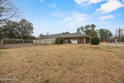 616 E Murphy Street, Wallace, NC 28466 - Photo 25