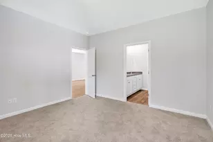 405 Oak Knl Dr, Jacksonville, NC 28546 - Photo 13