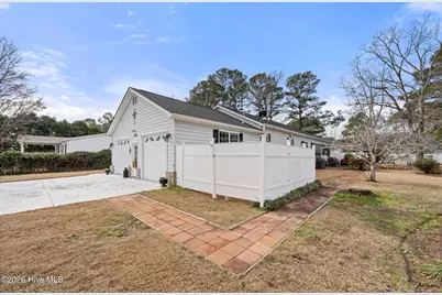 1006 Waterview Lane SW, Calabash, NC 28467 - Photo 5