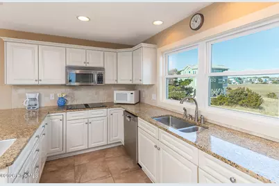 855 Ocean Boulevard W, Holden Beach, NC 28462 - Photo 27