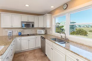 855 Ocean Blvd W, Holden Beach, NC 28462 - Photo 27