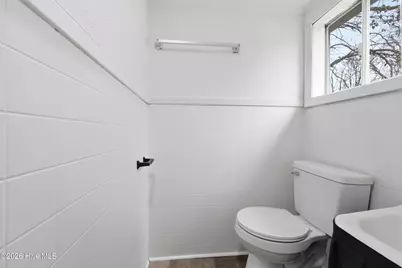 200 Queen Street, Elizabeth City, NC 27909 - Photo 19
