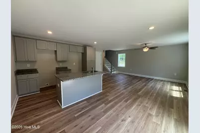 565 S Glover Street, Southern Pines, NC 28387 - Photo 5