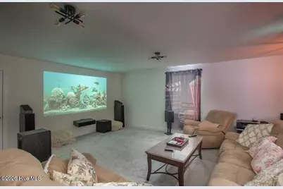 402 Taylorwood Drive, Beaufort, NC 28516 - Photo 5