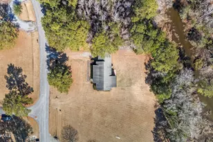 9329 Doris Dr, Oriental, NC 28571 - Photo 41