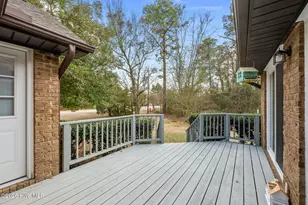 5718 Sloop Ct, New Bern, NC 28560 - Photo 33