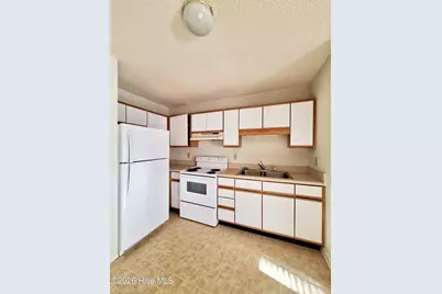 3005 Caldwell Court #16, Greenville, NC 27834 - Photo 3