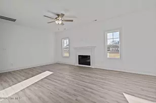 138 S View Spur Rd, Raeford, NC 28376 - Photo 5