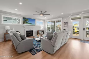 1607 E Yacht Dr, Oak Island, NC 28465 - Photo 5