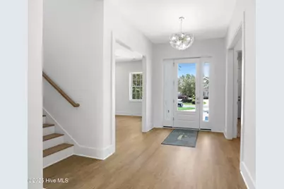 2024 Bay Colony Lane, Wilmington, NC 28405 - Photo 9