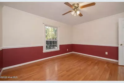 28900 Deercroft Drive, Wagram, NC 28396 - Photo 9
