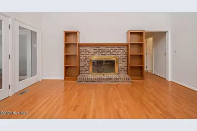 28900 Deercroft Drive, Wagram, NC 28396 - Photo 3