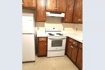 2110 Shamrock Drive E, Wilson, NC 27893 - Photo 5
