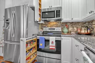 705 Cypress Lakes Cir SE, Bolivia, NC 28422 - Photo 9