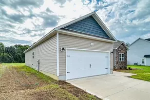 115 Molly Rice Br Ct, Jacksonville, NC 28546 - Photo 3
