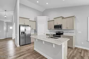 95 Collins Wy, Hampstead, NC 28443 - Photo 11