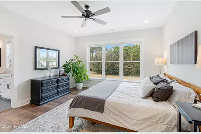 542 Deer Creek Drive, Cape Carteret, NC 28584 - Photo 21