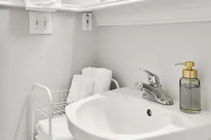 102 S 2nd St, Wilmington, NC 28401 - Photo 17