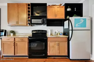 102 S 2nd St, Wilmington, NC 28401 - Photo 13