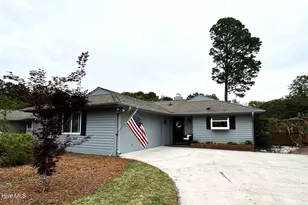 1213 Bayside Cir W, Wilmington, NC 28405 - Photo 1