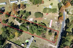 2152 J W Rd, Fairmont, NC 28340 - Photo 1
