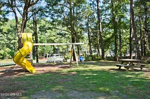 111 Dogwood Cir, Pine Knoll Shores, NC 28512 - Photo 73