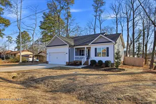 110 Oak St, Pine Level, NC 27568 - Photo 3