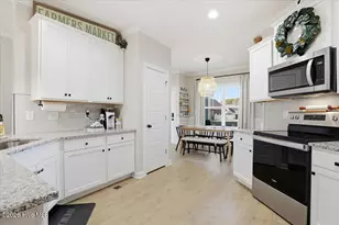 110 Oak St, Pine Level, NC 27568 - Photo 19