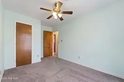 6002 E Red Oak Court, Jacksonville, NC 28546 - Photo 33