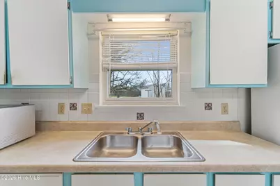 6002 E Red Oak Court, Jacksonville, NC 28546 - Photo 15