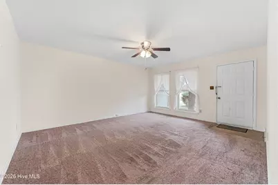 6002 E Red Oak Court, Jacksonville, NC 28546 - Photo 3