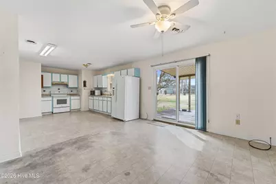 6002 E Red Oak Court, Jacksonville, NC 28546 - Photo 21