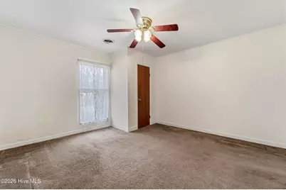 6002 E Red Oak Court, Jacksonville, NC 28546 - Photo 25