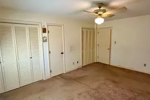 201 Pecan Dr, Elizabethtown, NC 28337 - Photo 21
