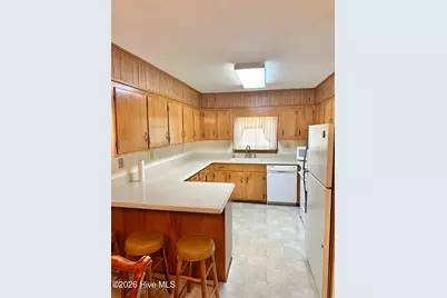201 Pecan Drive, Elizabethtown, NC 28337 - Photo 7